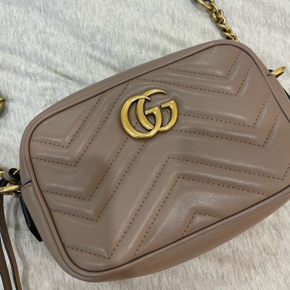 GG MARMONT MINI SHOULDER BAG - Picture 11 of 15